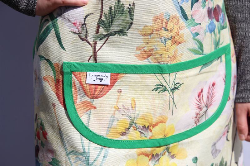 Virágos kötény - Image 2